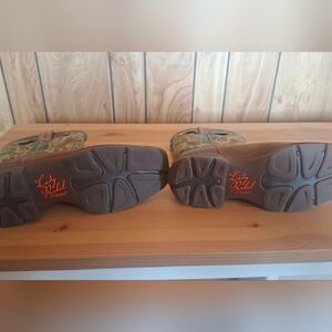 NWOT Durango Lady Rebel 6.5 M